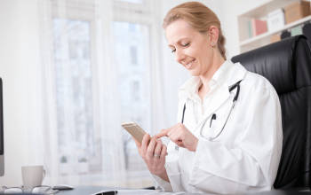 Use-Case-Improving-Patient-Communications-with-Text-Messaging-Featured.png