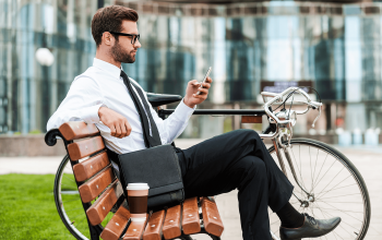 Use-Case-Recruiting-via-texting-Attracts-More-Millennial-Candidates-Featured.png